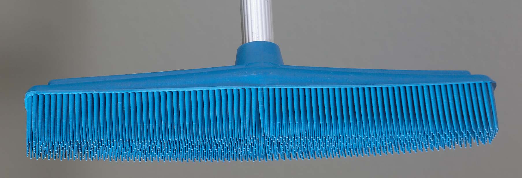 Gummibesen 32Cm Blau Friseur 01